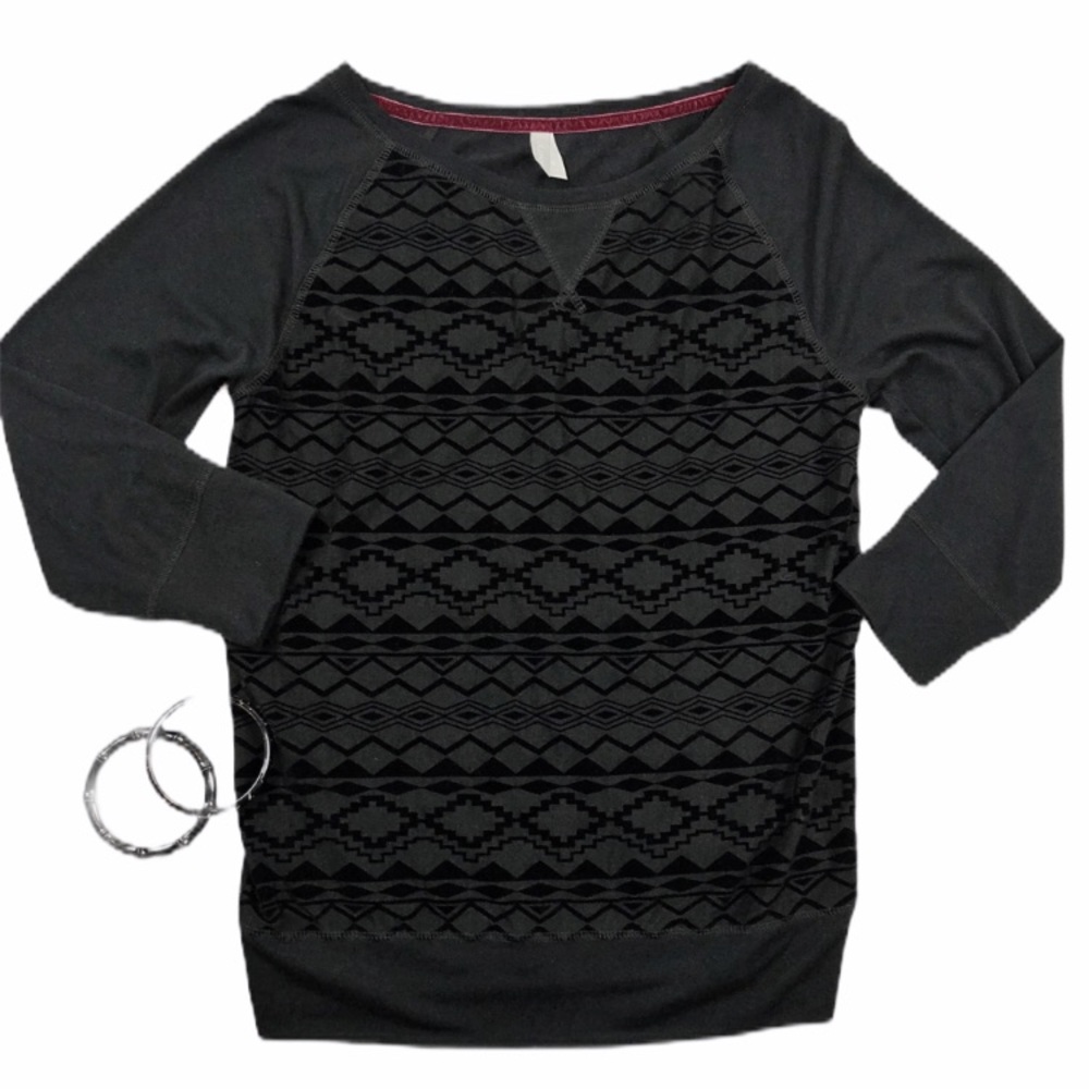 Vanity Felt Tribal Quarter Length Sweatshirt Black